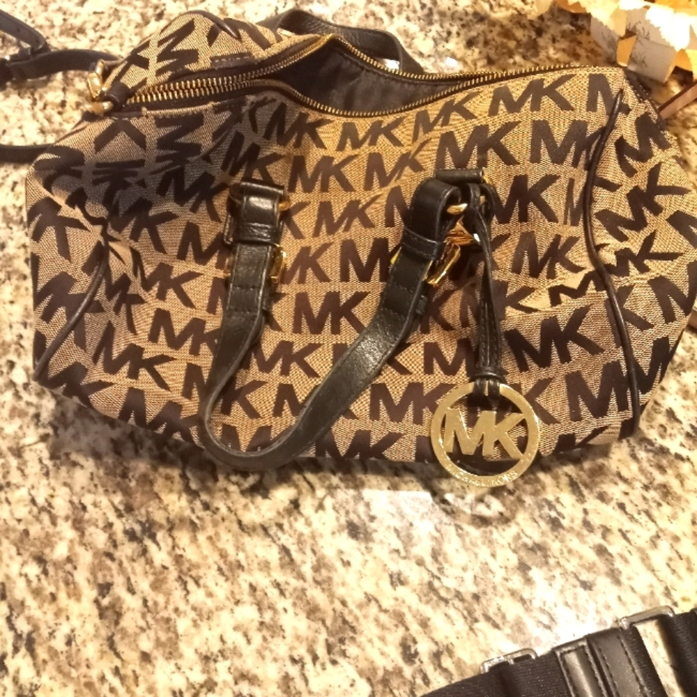 Authentic Michael Kors monogram satchel